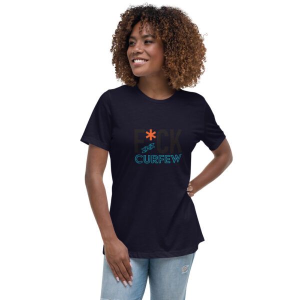 Fitted Anti-curfew Relaxed T-Shirt - Image 5