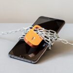 The FCC Wants ID Required to Buy Phone Plans. This Threatens Child Abuse Victims